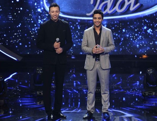 ماذا حصل بين راغب وأحمد فهمي مع أحمد جمال؟ ومن أهداه أغنية؟