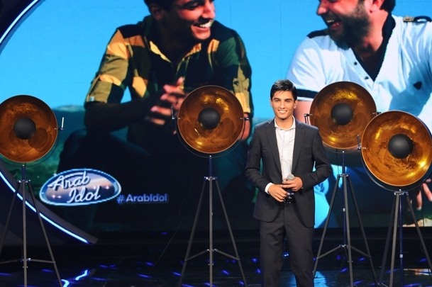 محمد عساف ضحك على المسرح وبكى في الكواليس