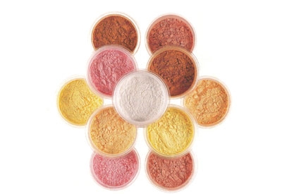  'بوبي براون' Bobbi Brown بودرة الرتوش Retouching Powder الجديدة لصقل البشرة