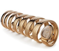 BVLGARI تحتفل بسنة الأفعى الصينية من خلال مجموعة SERPENTI الأيقونية