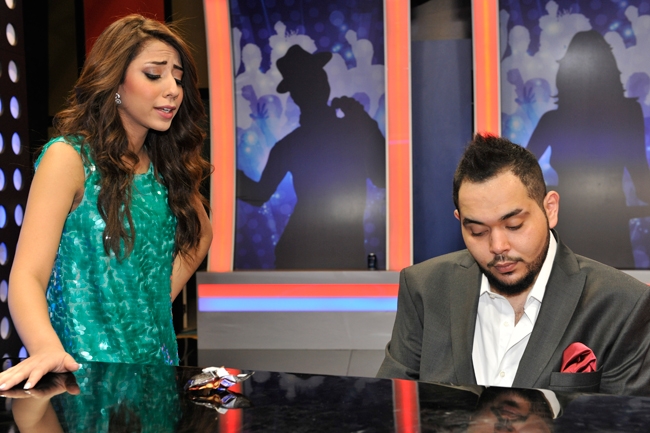 فارس المدني يعد أحمد جمال أنه لن يدخل منطقة الخطر! ويسرا سعّوف تعدنا بأن تبقى التلميذة المجتهدة