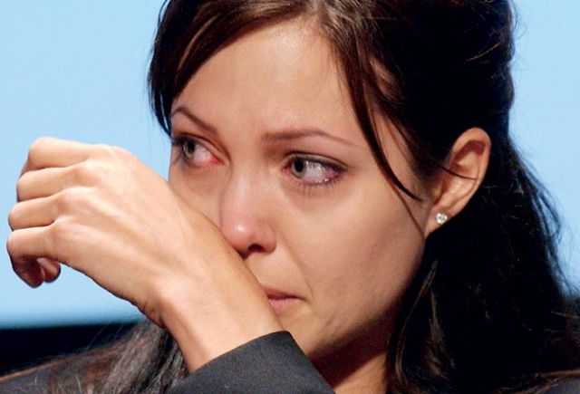 أنجلينا جولي: لا داعي للخوف من خسارتي...