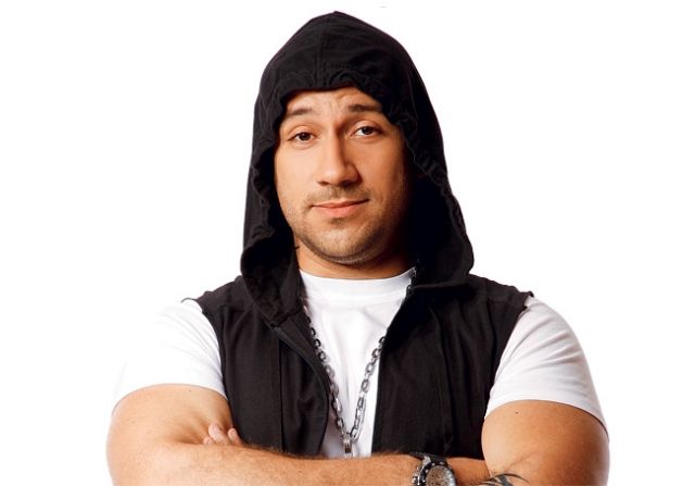 أحمد مكي: أحترم ذكاء أحمد حلمي لكنني لا أغار من أحد