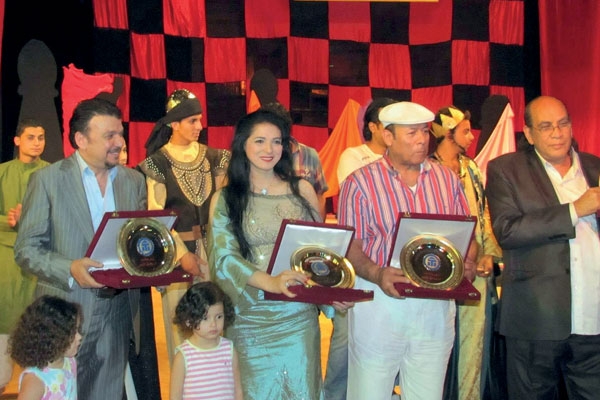 أكاديمية طيبة تكرم سهير رجب وأحمد ماهر وأحمد سلامة