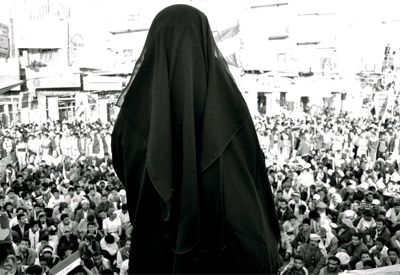 يمنيات يبحثن عن مستقبل أفضل من الماضي