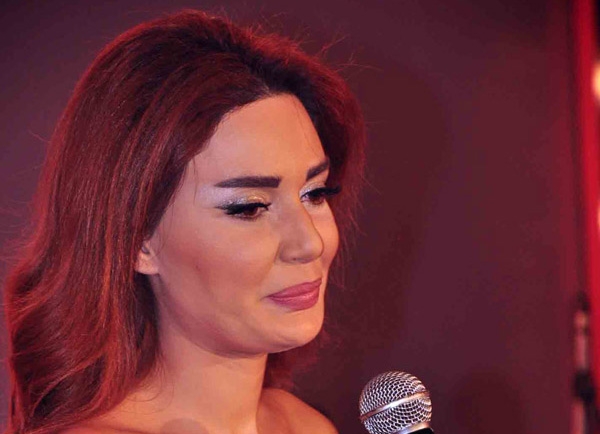 سيرين عبد النور تغني 'حبايبي' في مصر وتواصل 'لعبة الموت'