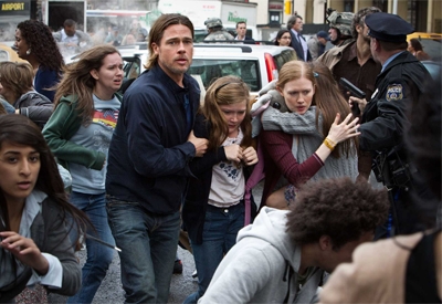 Brad Pitt في حالة من الذعر