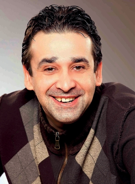 كريم عبد العزيز