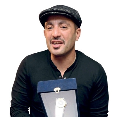 أحمد السقا يتناول الثورة