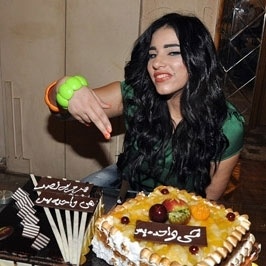 مروة نصر تغني لزوجها