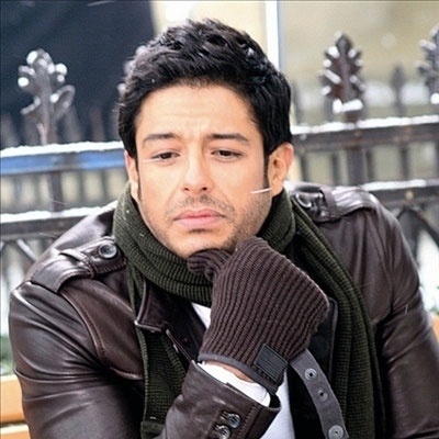 حماقي يغني'تيتر' مسلسل