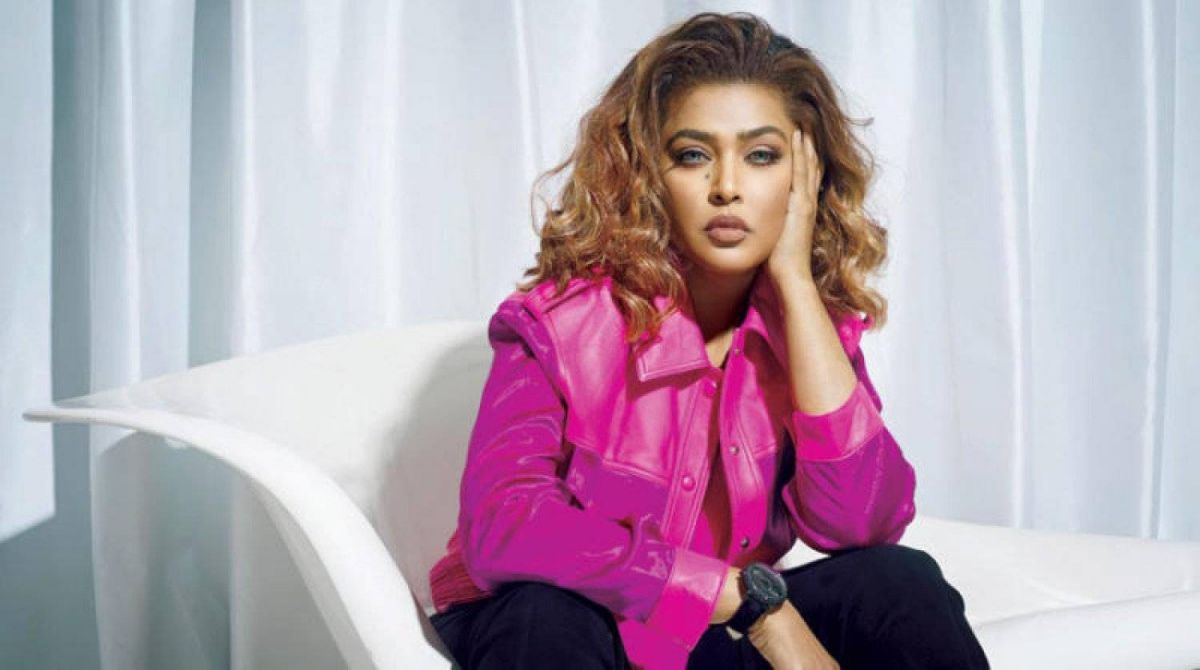 وعد السعودية ونيمار معاً في مطعم بالرياض