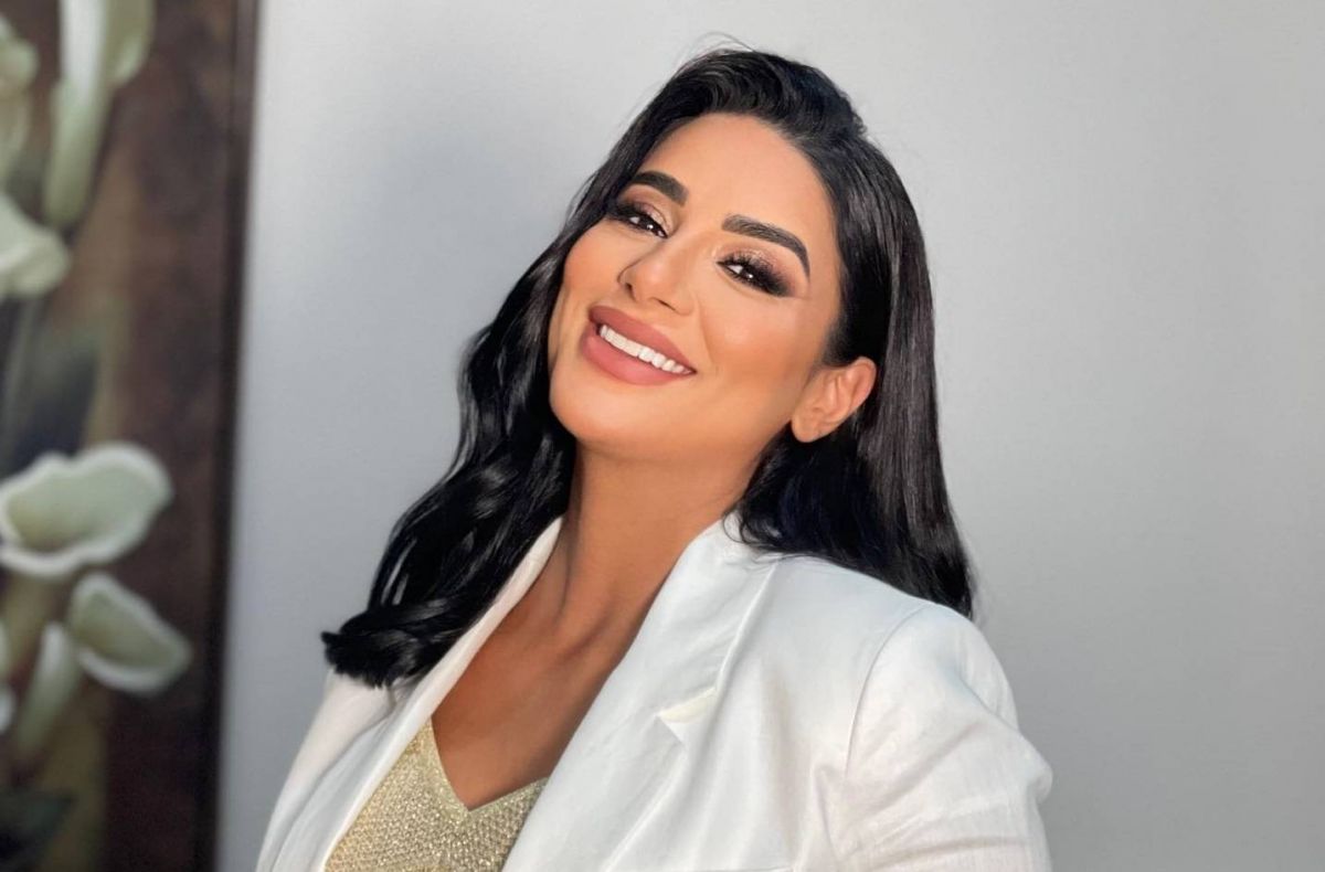 جوري بكر تنشر الصورة الأولى لطفلها... وهذا ما علّقت به