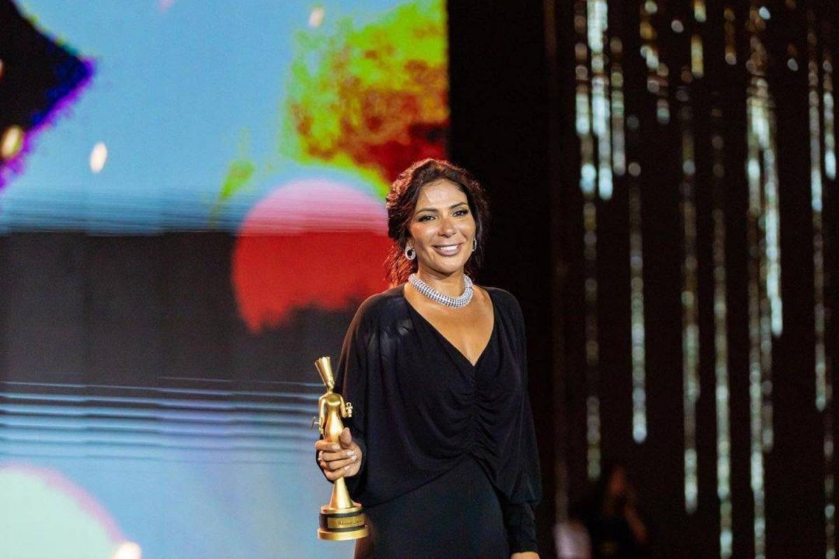 منى زكي بعد فوز مسلسلها بسبع جوائز: لقب 