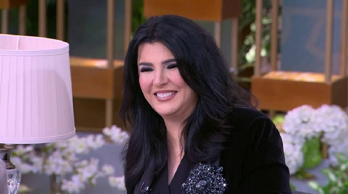 هجوم على منى الشاذلي بسبب حوار ملفق مع نجمة والأخيرة تردّ