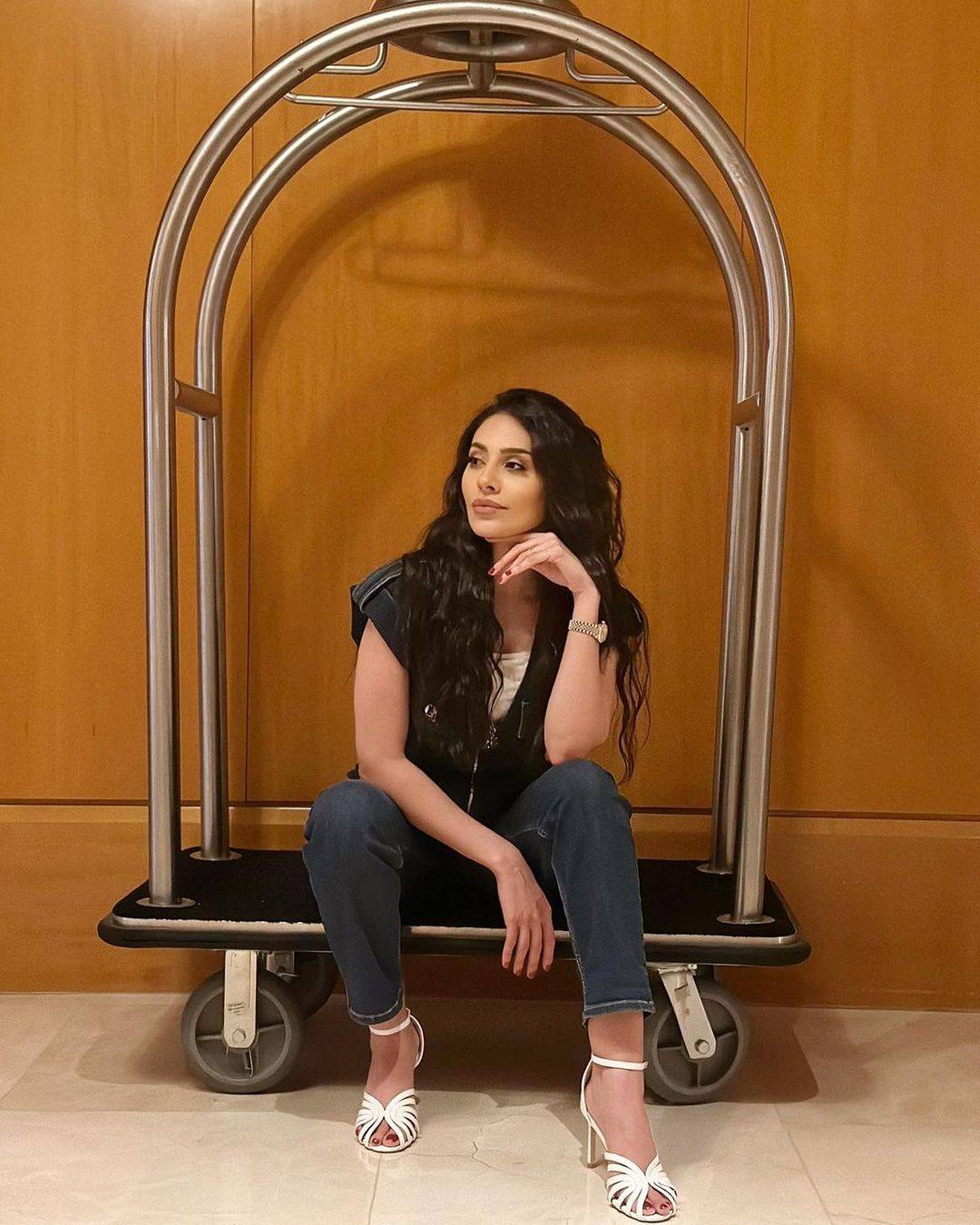 إلهام علي تحتفل بيوم ميلادها بطريقتها الخاصة... فيديو رائع