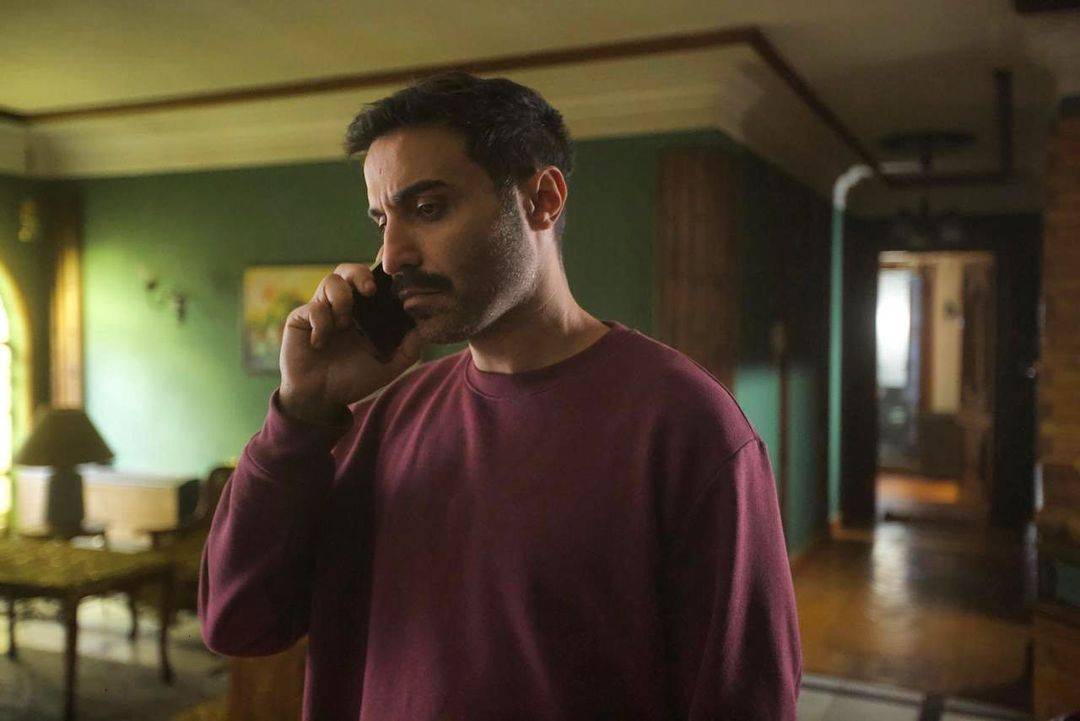 بالفيديو - أحمد فهمي يمازح أحمد العوضي ويعلن عن مسابقة لمتابعي 