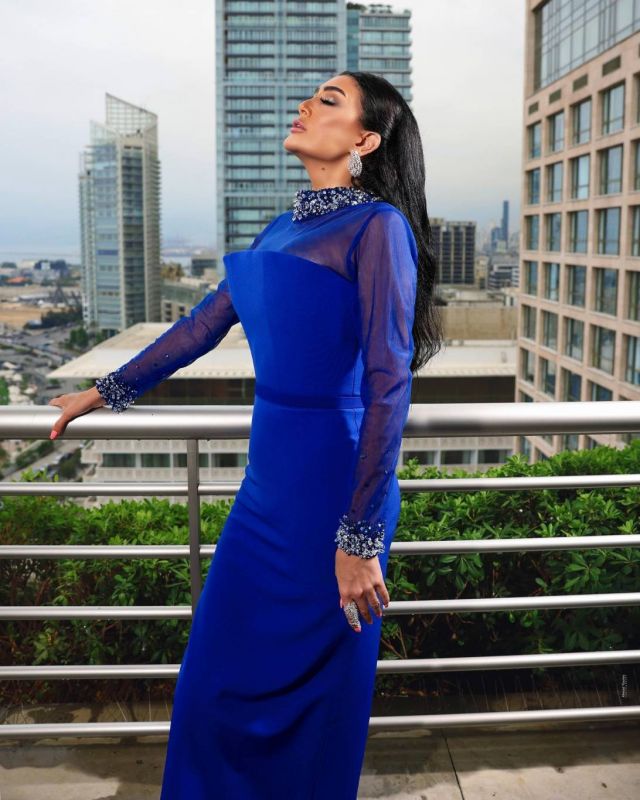 غادة عبد الرازق  