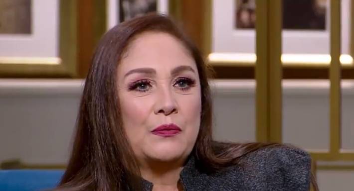 بالفيديو - شيرين تتحدث عن عمليات التجميل... وهذا سبب ابتعاد ابنتها عن التمثيل