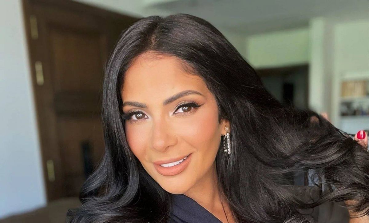 بالفيديو - منى زكي تتحدث عن محاولة تشويه مسيرتها ونجاحها في 