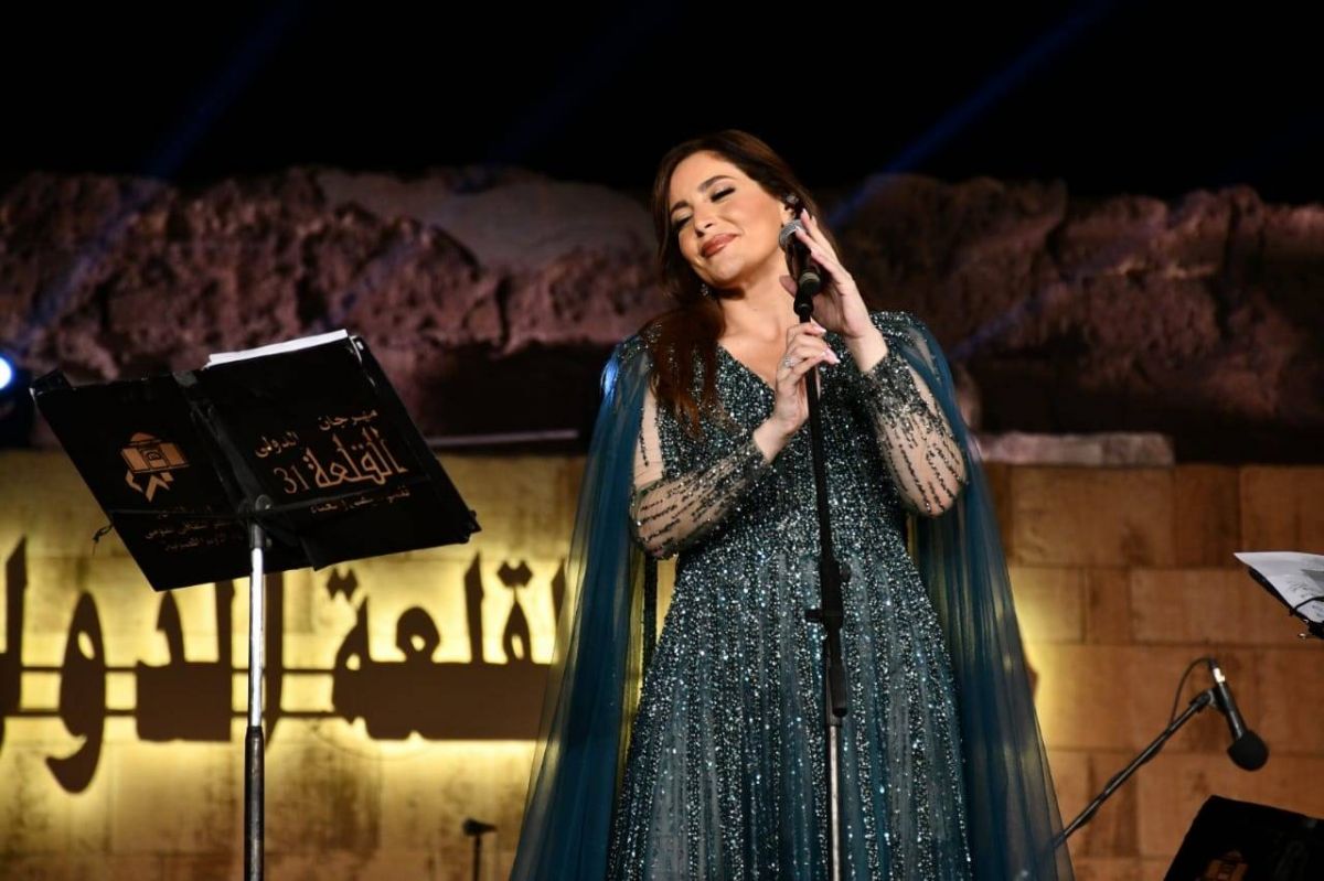 بالفيديو - عبير نعمة تعلّق على حفلها الأول في 