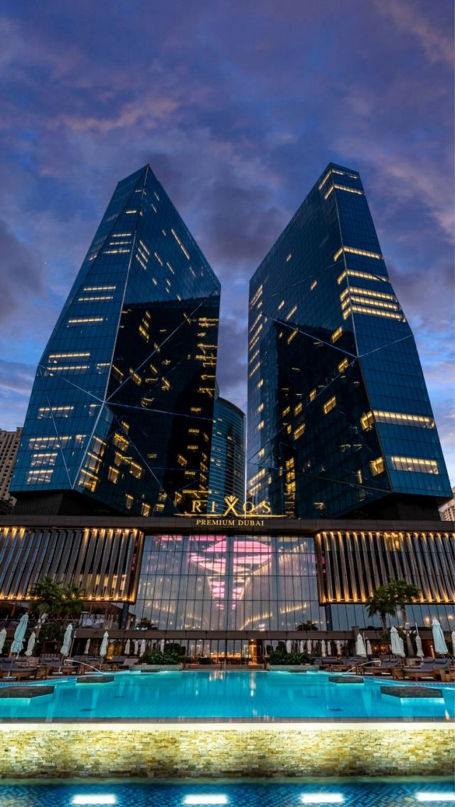 فنادق ريكسوس في الإمارات تحصل على شهادة مرموقة في مجال الضيافة المسؤولة
