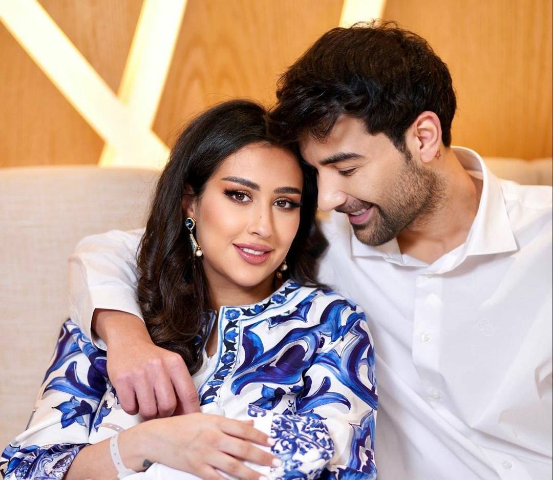 بعد شهر من ولادته... فرح الهادي تفاجئ الجميع بفيديو وصور طفلها الوسيم هل يشبهها؟