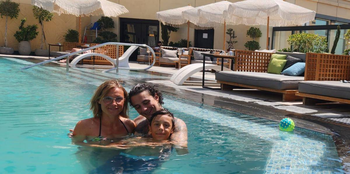 بالفيديو - أحمد الفيشاوي يواصل الاهتمام بابنه تيتوس ويكشف عن مفاجأة