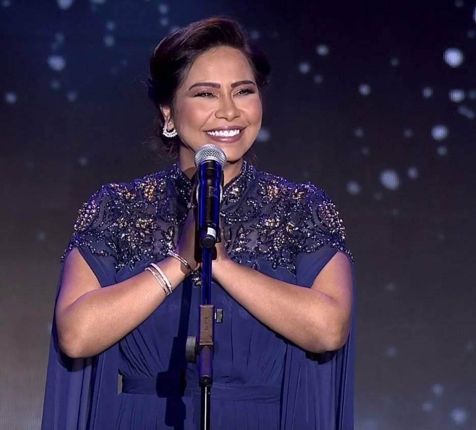 بالفيديو - شيرين عبد الوهاب تفاجئ الجمهور في حفل 
