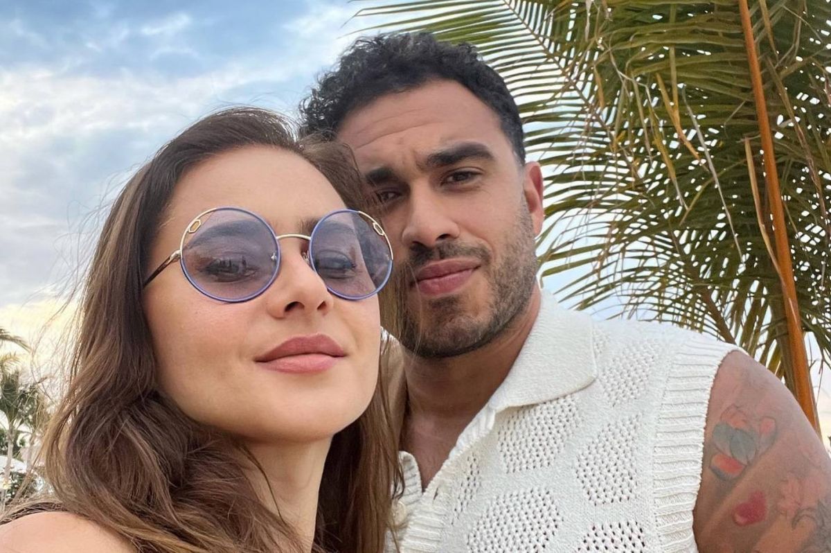 نيللي كريم تدعم شقيق زوجها في حفله الأول بمصر