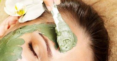 ماسك النعناع يرطّب البشرة ويخفّف من الهالات السود... جرّبيه