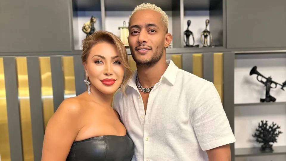 بالفيديو - قبلة نوال الزغبي ومحمد رمضان 