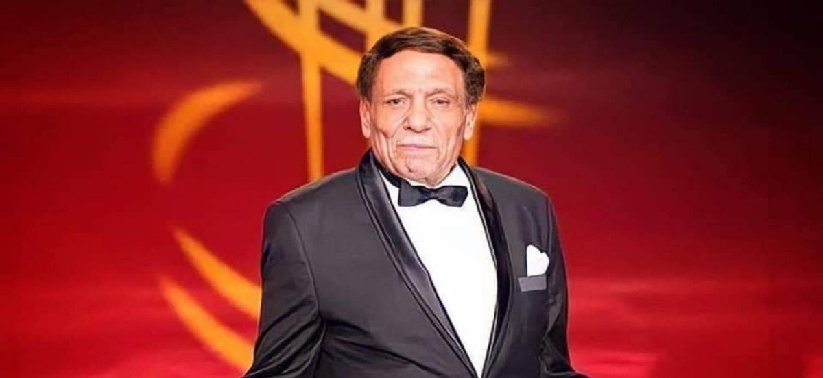 بالفيديو - موقف طريف لعادل إمام بعد توقف طارق الشناوي عن انتقاده!