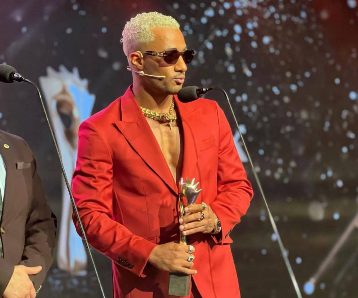 محمد رمضان يكشف أسباب تأجيل 