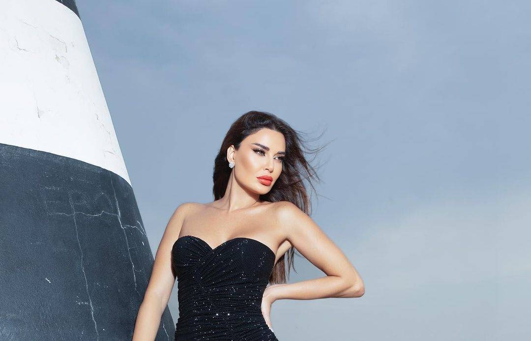 سيرين عبد النور تتألق بفستان فخم وتعود إلى التمثيل مع هذا النجم