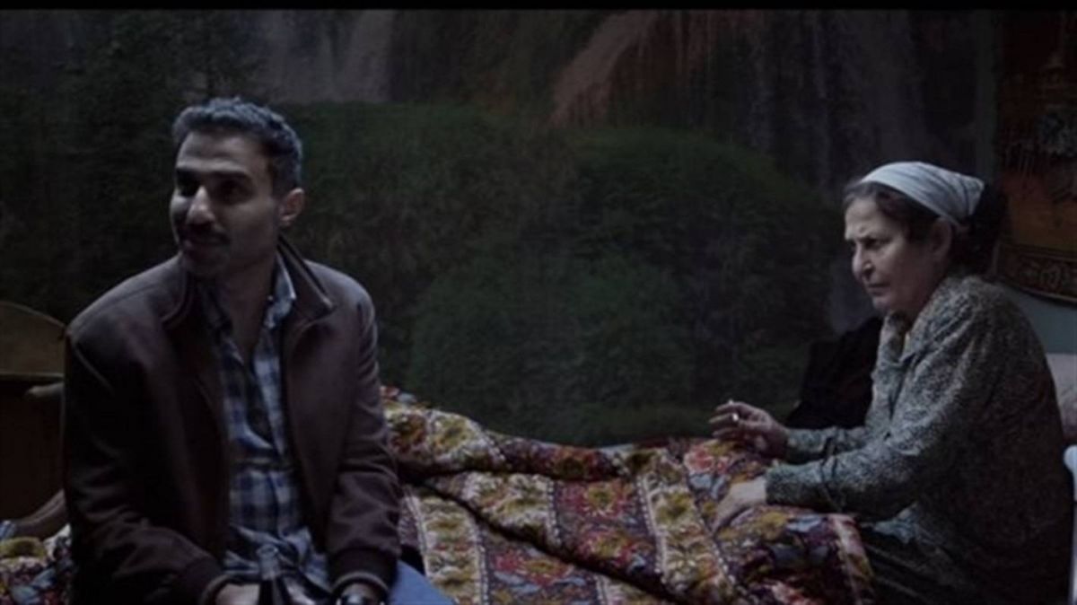 بالفيديو - أحمد فهمي يكشف كواليس ضرب حنان يوسف له في 