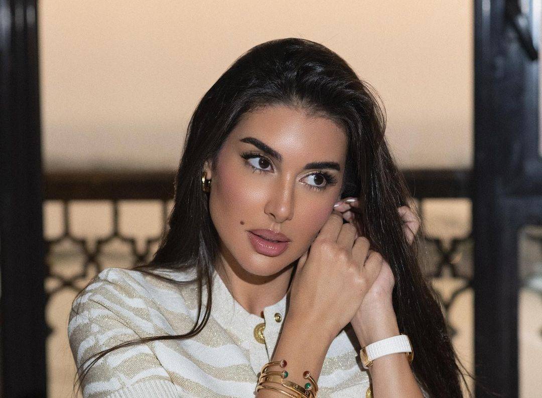 بالفيديو - ياسمين صبري تكشف أسرارها مع الرياضة والموضة والراحة النفسية