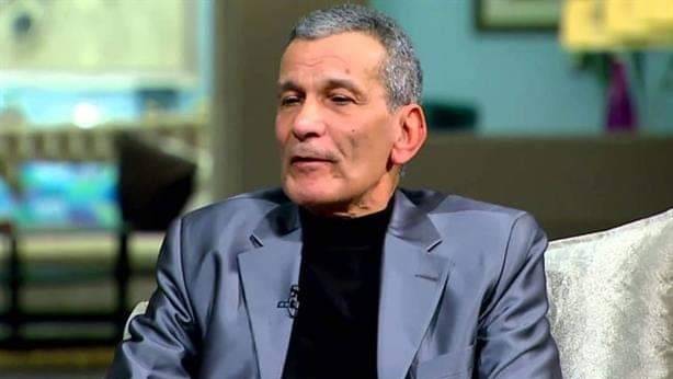 بالصور - نجوم الفن في عزاء محمد فريد