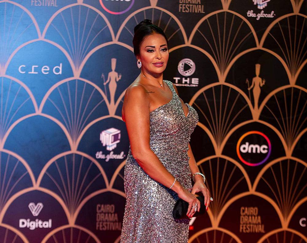 داليا البحيري تحذّر من انتحال شخصيتها