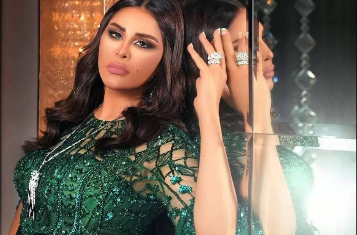 حين حاولت نجمة سعودية سرقة مجوهرات أحلام الشامسي!