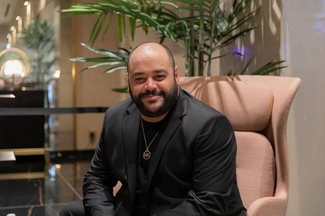 بالفيديو - محمد ممدوح يحكي موقفاً طريفاً خلال تصوير 