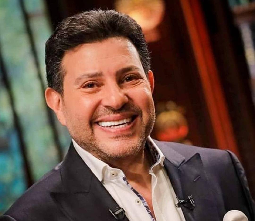 هاني شاكر يروّج لحفله الجديد في الإمارات