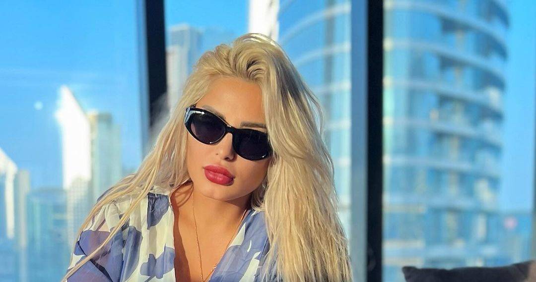 بالفيديو - مي حلمي في مرمى الانتقادات بسبب شكلها وبرنامجها الجديد