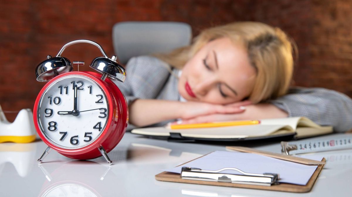 احذروا من اختلال ساعة جسمكم البيولوجية... لهذه الأسباب