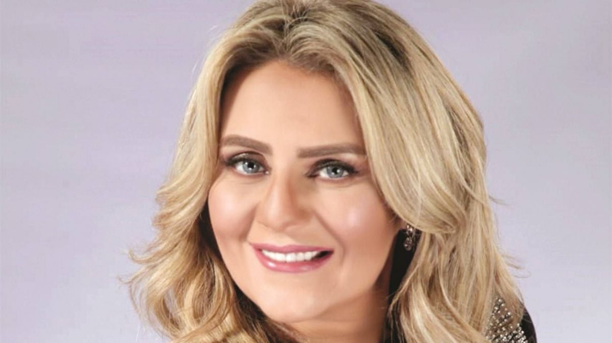 رانيا محمود ياسين تدعم ابن شقيقها بعد نجاحه في مسلسل والده