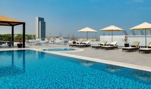 فندق "فور بوينتس باي شيراتون" دبي يقدّم عروضاً استثنائية ومبادرات للتوعية بسرطان الثدي