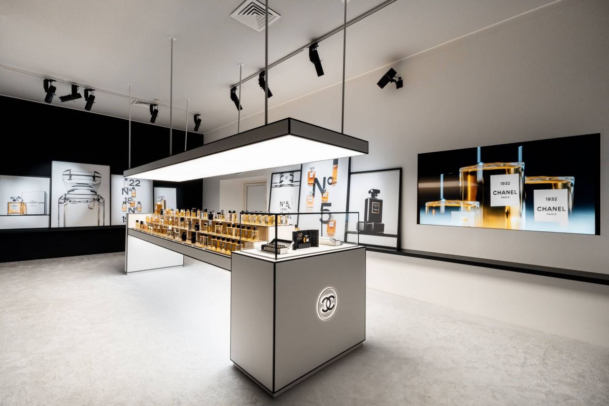 اكتشفوا العطور المميّزة في معرض LES EXCLUSIFS DE CHANEL بدبي مول