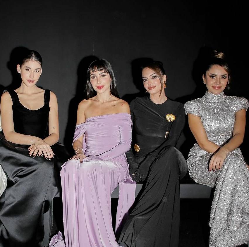 أبرز إطلالات نجمات السوشيال ميديا في أسبوع الموضة بالرياض