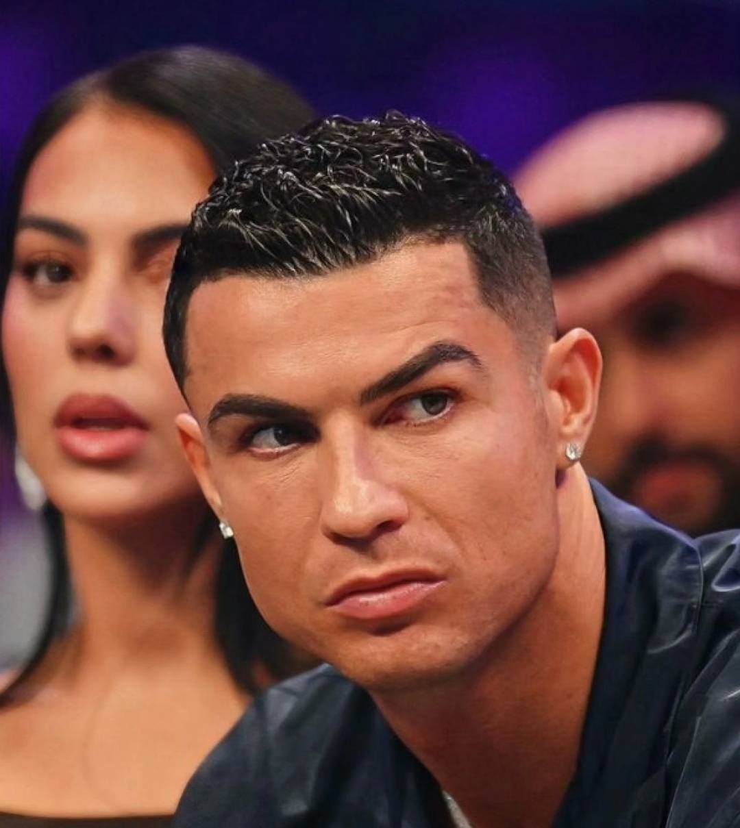 كريستيانو رونالدو يتزيّن بساعة فخمة في 