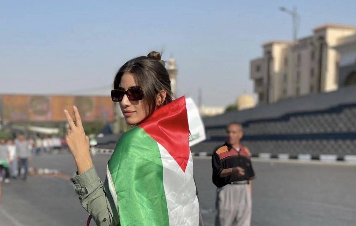 بالصور - نجوم الفن يشاركون في الوقفات الاحتجاجية ضد القصف الإسرائيلي